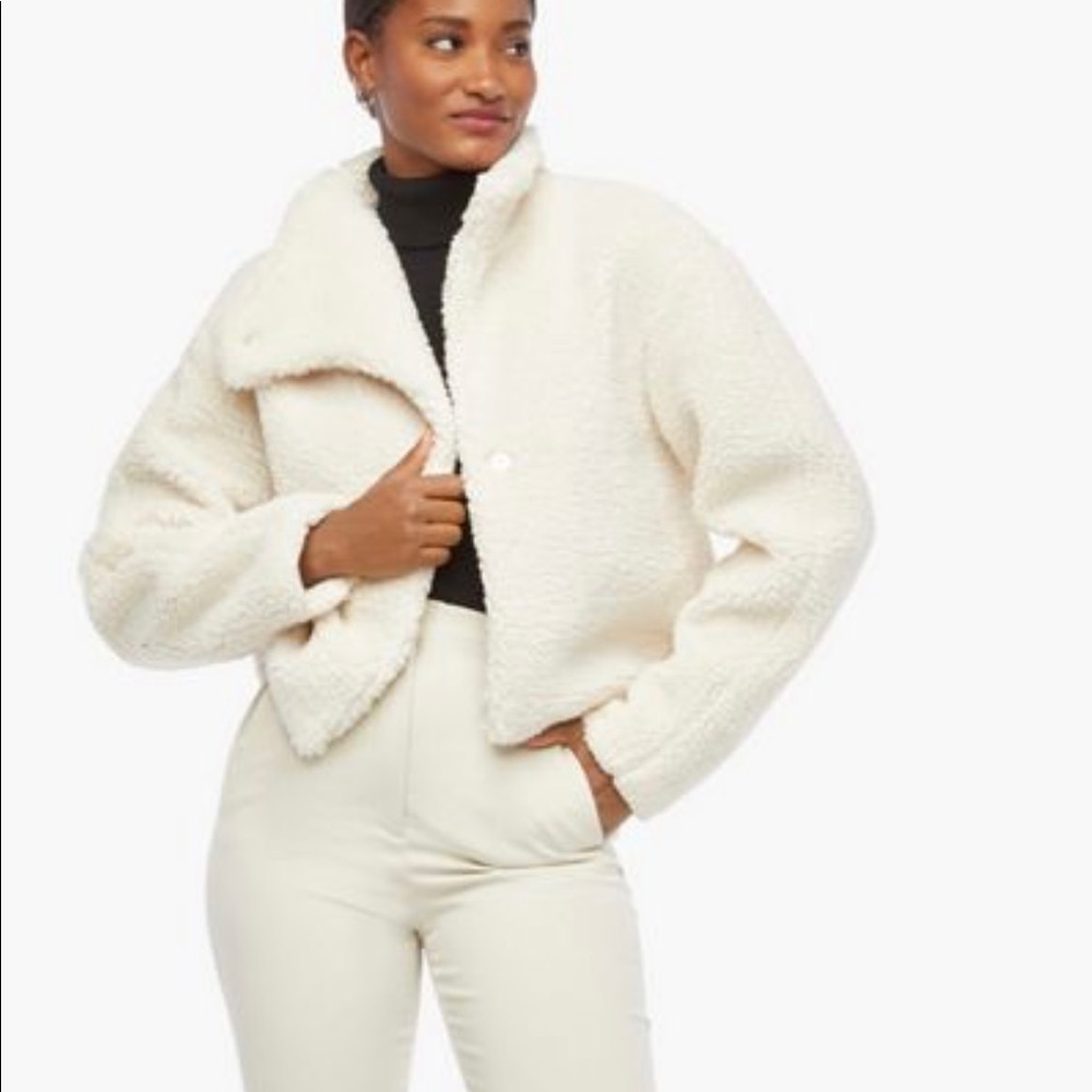White Crop Puffer Sherpa Jacket - BRAND NEW!! With tags!!